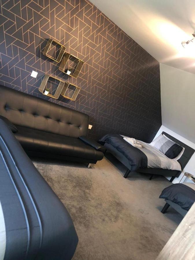Alcantara- Modern Home With Hot Tub- Sleeps 10 Cromdale Zewnętrze zdjęcie